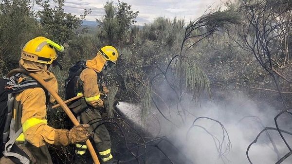 Fuego en Garganta la Olla, un nuevo incendio forestal en La Vera
