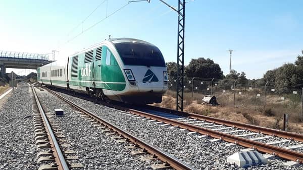 Adif inicia las pruebas de auscultacion en la Línea de AV tramo Plasencia-Badajoz