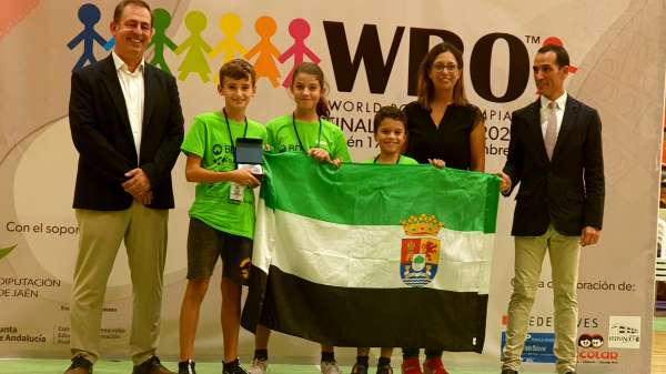 El equipo ArcaDroidEx RiEMi se proclama subcampeón de España en la World Robot Olympiad