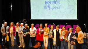 premio 8 mujeres