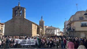 Rosalía Cáceres os necesita